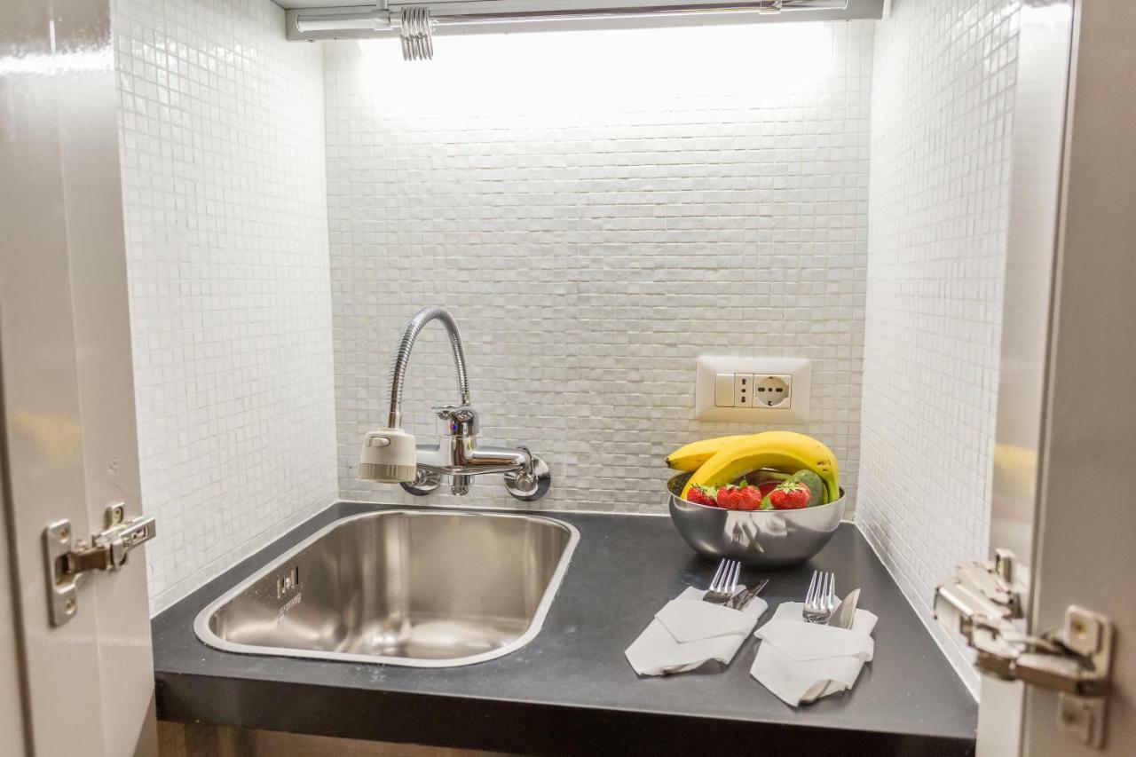 Suite Campo De Fiori Rome Exterior photo